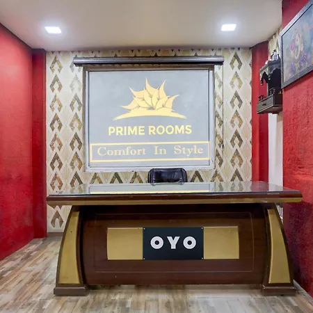 Hotel O S J Residency